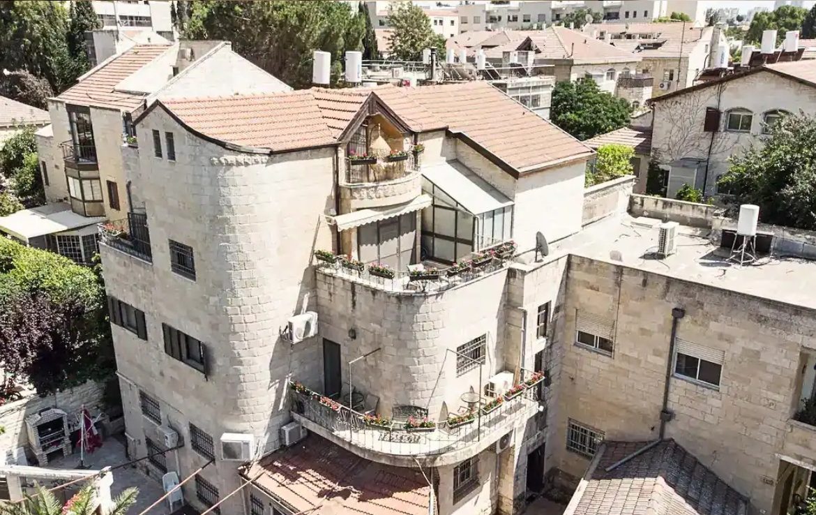 Homes In Jerusalem